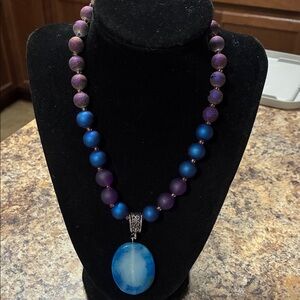 Elegant Blue and Purple Beaded Necklace